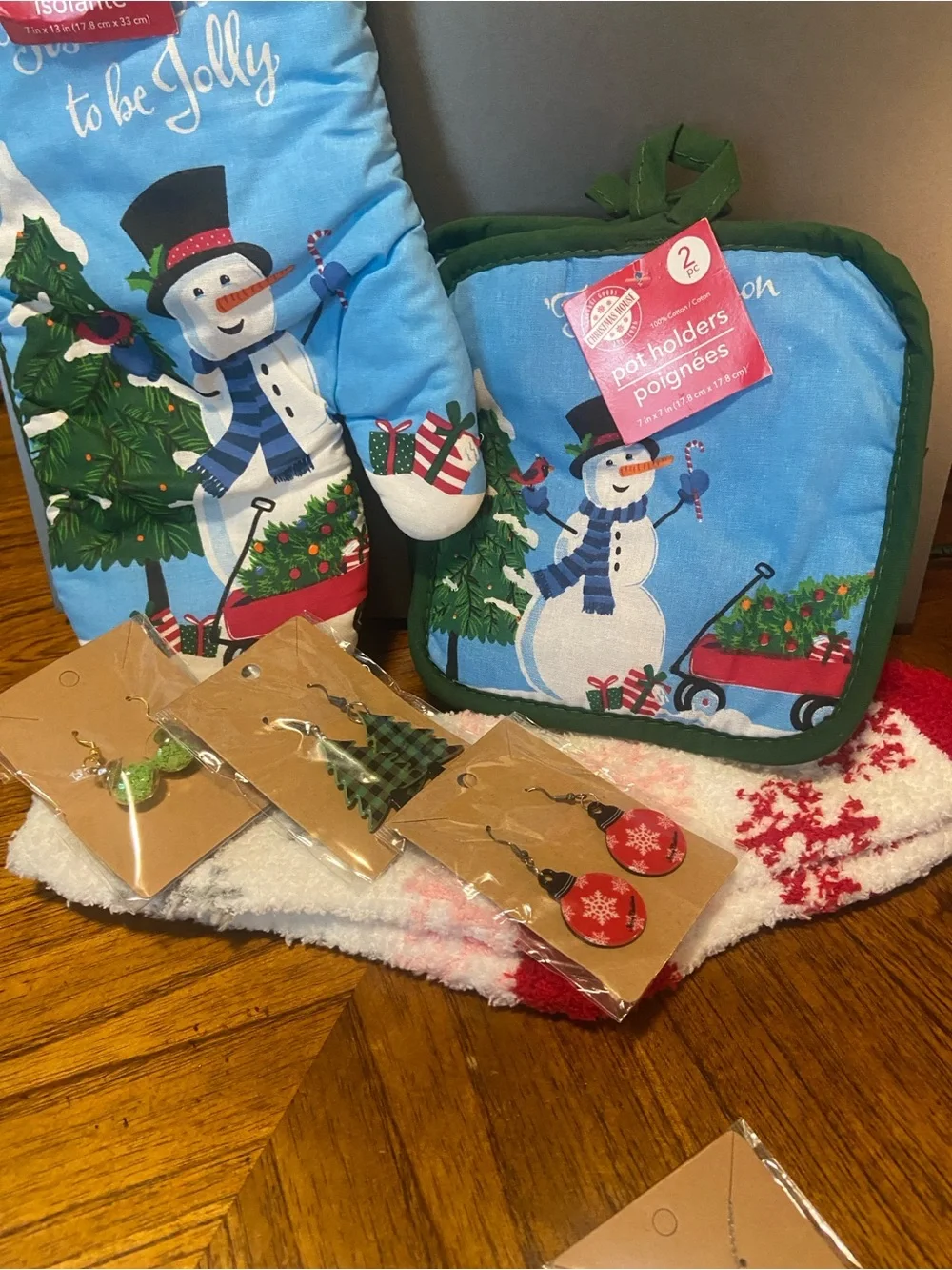Holiday Snowman 6/ Piece Christmas Bundle